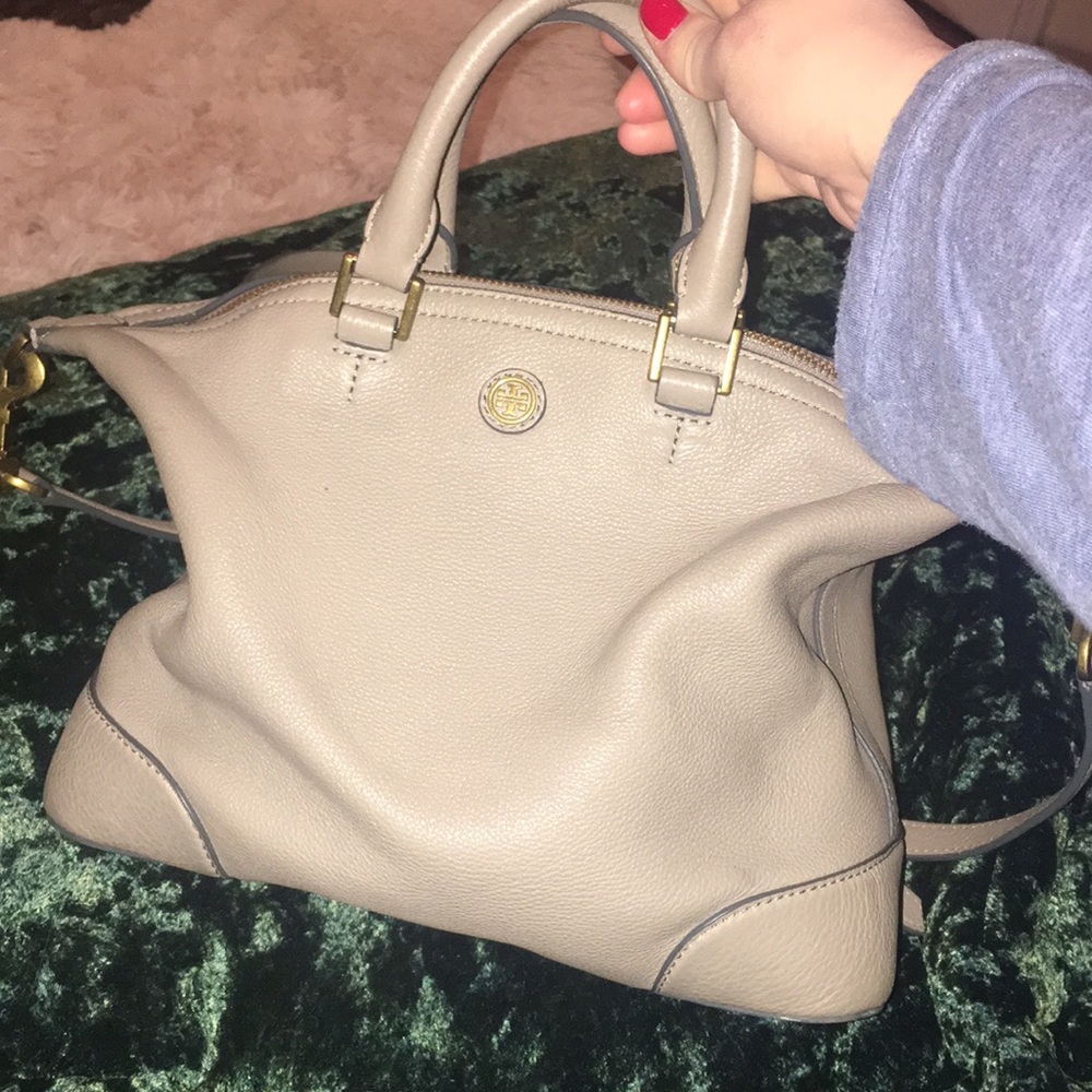 Light grey Tory Burch bag